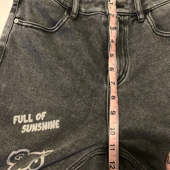 High Stretch Mid-Rise Barrel Jeas Fashion Black Animation Graphics Sz 28 - Picture 13 of 15